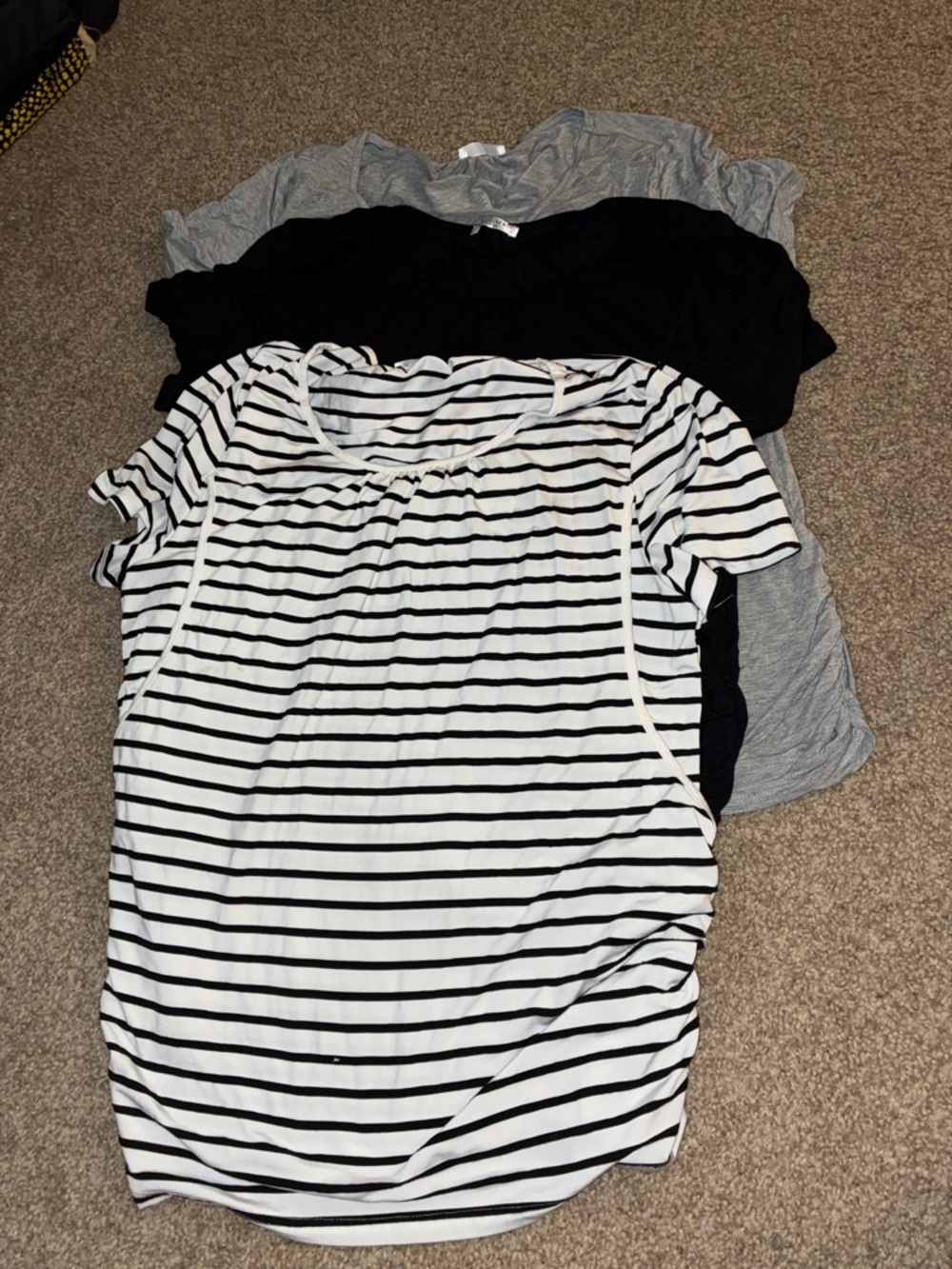 Nursing tops bundle of 3